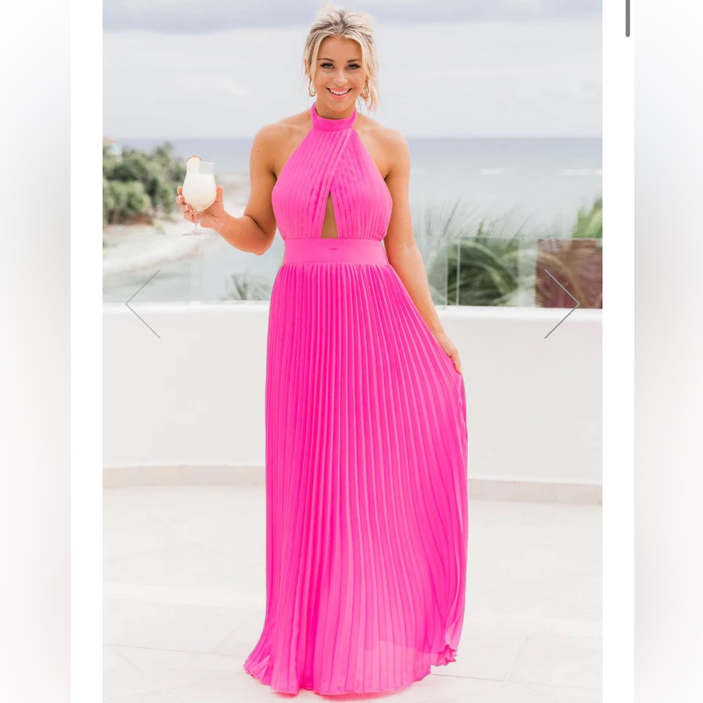 Pink lily sunny gleam pink accordion maxi dress